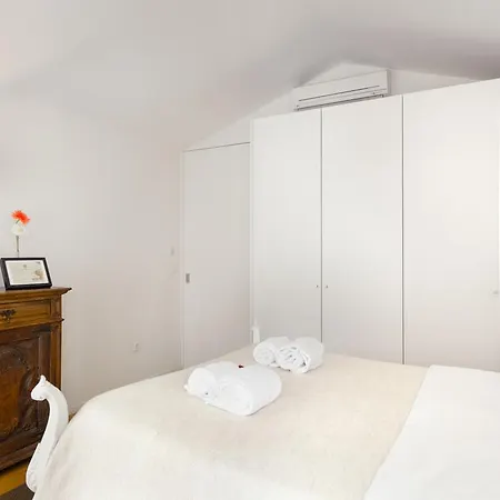Historical Center - Taipas Apartments Porto Quarto foto